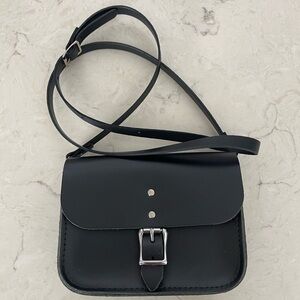 The Leather Satchel Company small black leather crossbody bag - EUC! Made in UK!
